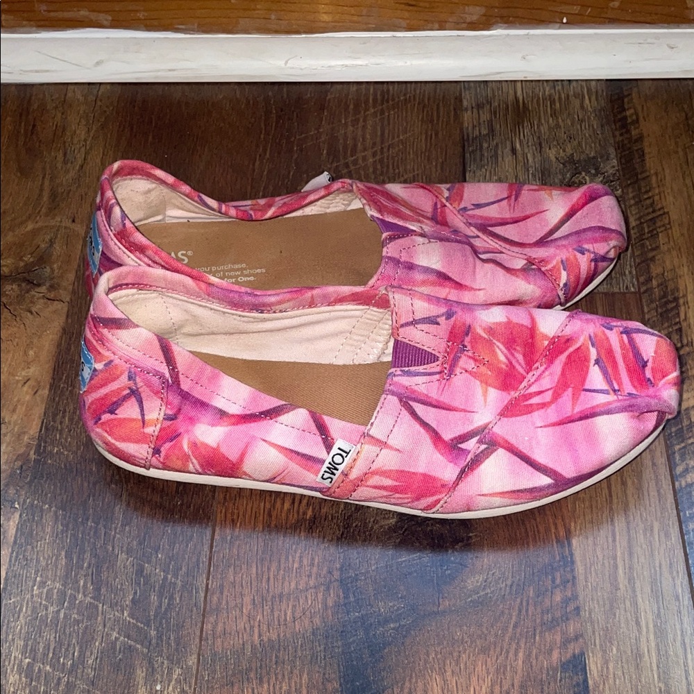 Toms Pink Tropical Print Canvas Slip-Ons